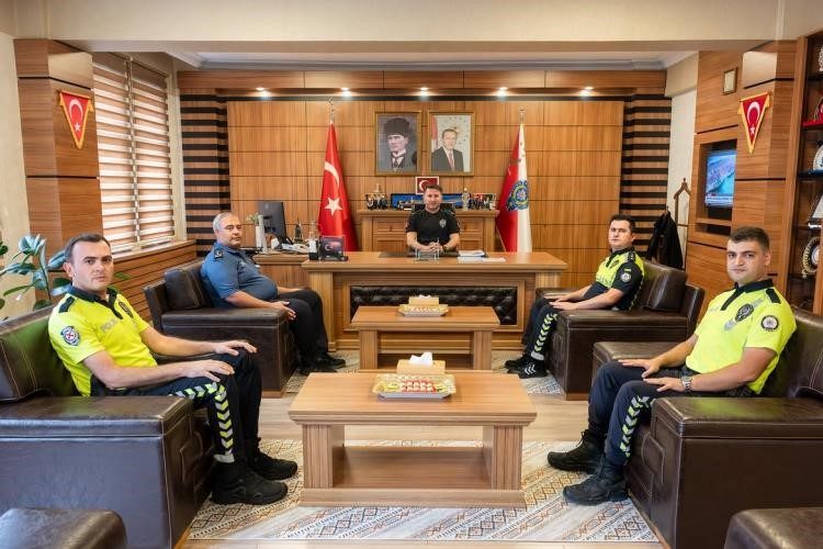 🔊 Haberi Sesli Dinle Hazır ▶ Dinle ⏸ Duraklat ⏹