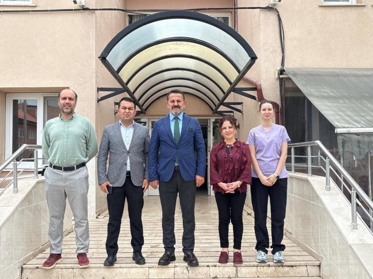 İl Müdürü Nejat İlhan’dan Bilecik Huzurevi’ne ziyaret 🔊 Haberi Sesli Dinle Hazır ▶ Dinle ⏸ Duraklat ⏹