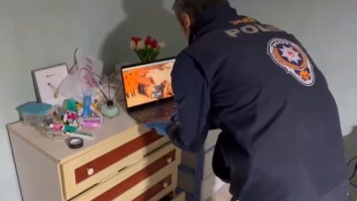 🔊 Haberi Sesli Dinle Hazır ▶ Dinle ⏸ Duraklat ⏹