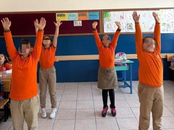 🔊 Haberi Sesli Dinle Hazır ▶ Dinle ⏸ Duraklat ⏹