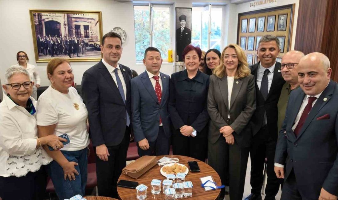 Kocaeli Barosu’nun yeni başkanı Serdar Solak oldu 🔊 Haberi Sesli Dinle Hazır ▶ Dinle ⏸ Duraklat ⏹
