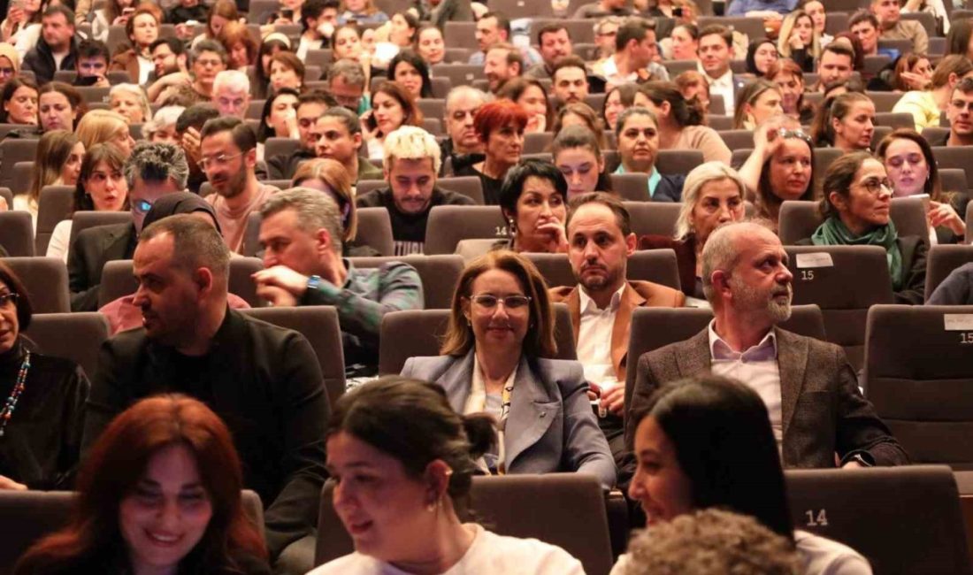 Kocaeli Büyükşehir Belediyesi Şehir Tiyatroları, 29. sanat yılının açılışını 17