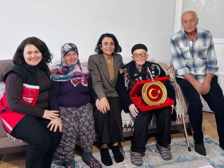 🔊 Haberi Sesli Dinle Hazır ▶ Dinle ⏸ Duraklat ⏹