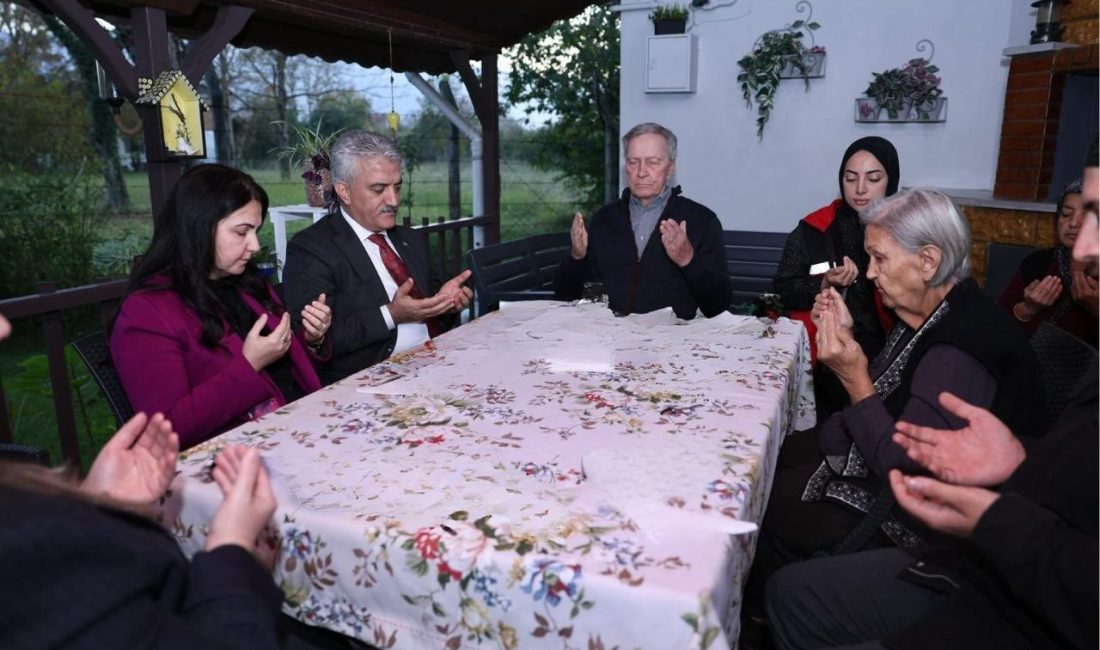 Düzce Valisi Mehmet Makas ile eşi Elif Makas, 15 Temmuz