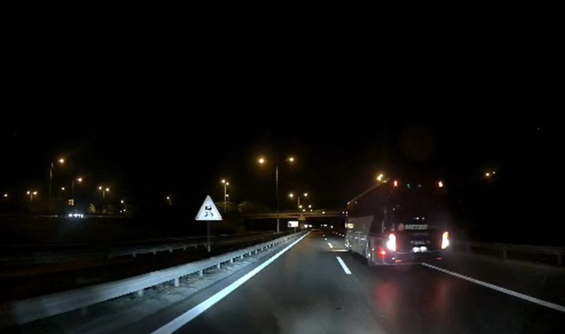 🔊 Haberi Sesli Dinle Hazır ▶ Dinle ⏸ Duraklat ⏹